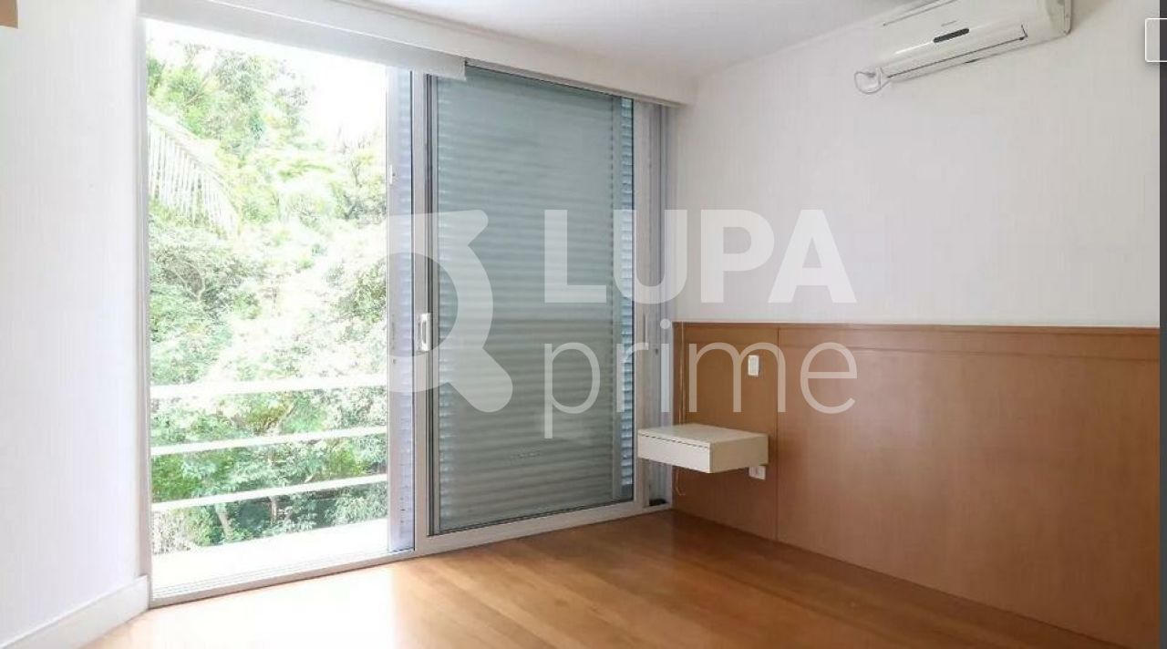 casa-terrea-venda-sao-paulo-barro-branco-4dormitorios-4suites-15vagas-750m2-LS37831