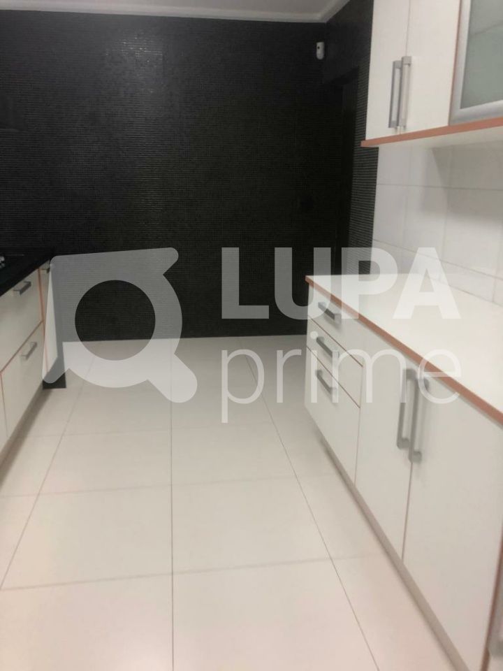 casa-terrea-venda-sao-paulo-barro-branco-4dormitorios-4suites-15vagas-750m2-LS37831