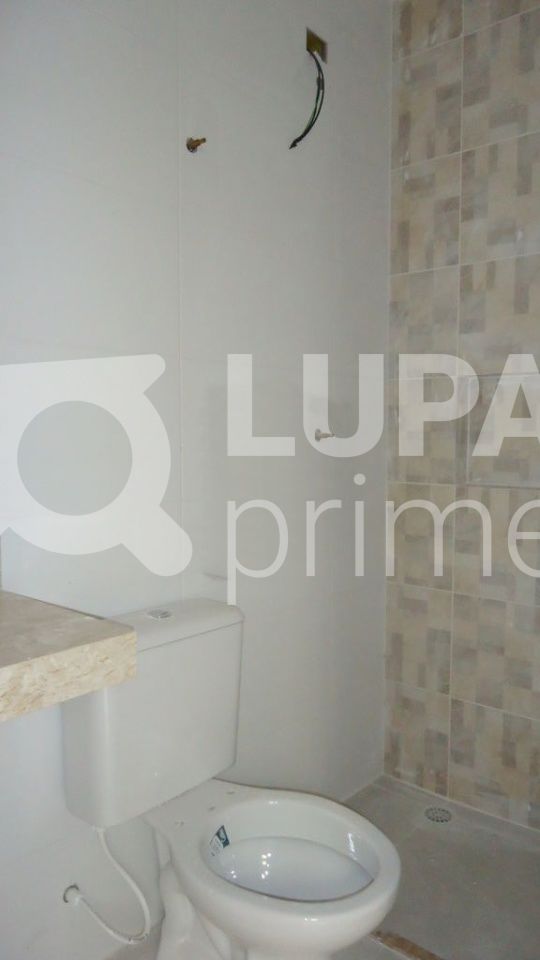 Casa à venda com 2 quartos, 58m² - Foto 11