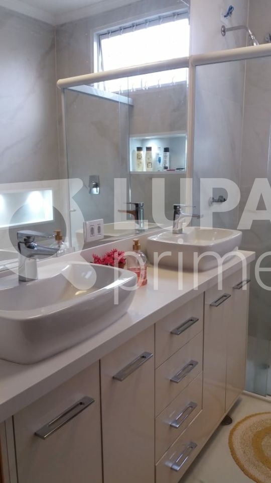 sobrado-venda-sao-paulo-jardim-das-laranjeiras-3dormitorios-3suites-2vagas-210m2-LS37916