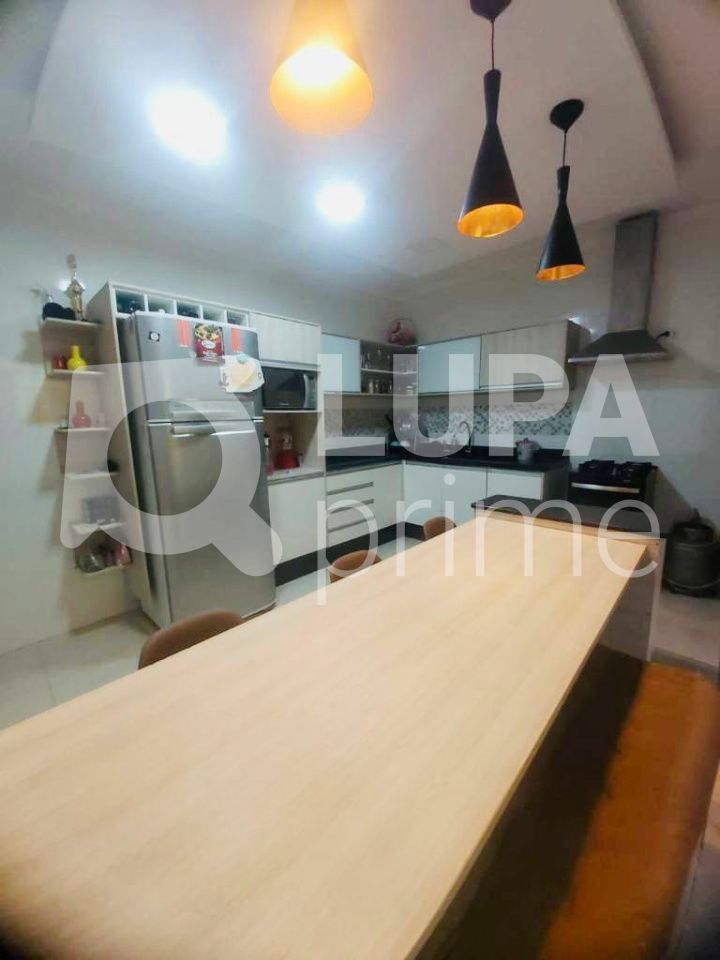 sobrado-venda-sao-paulo-vila-maria-luisa-2dormitorios-2suites-3vagas-95m2-LS37980