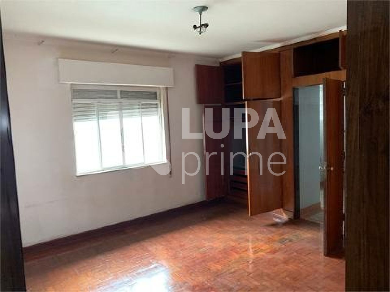 casa-assobradada-locacao-sao-paulo-santana-6dormitorios-2suites-10vagas-380m2-LS37985