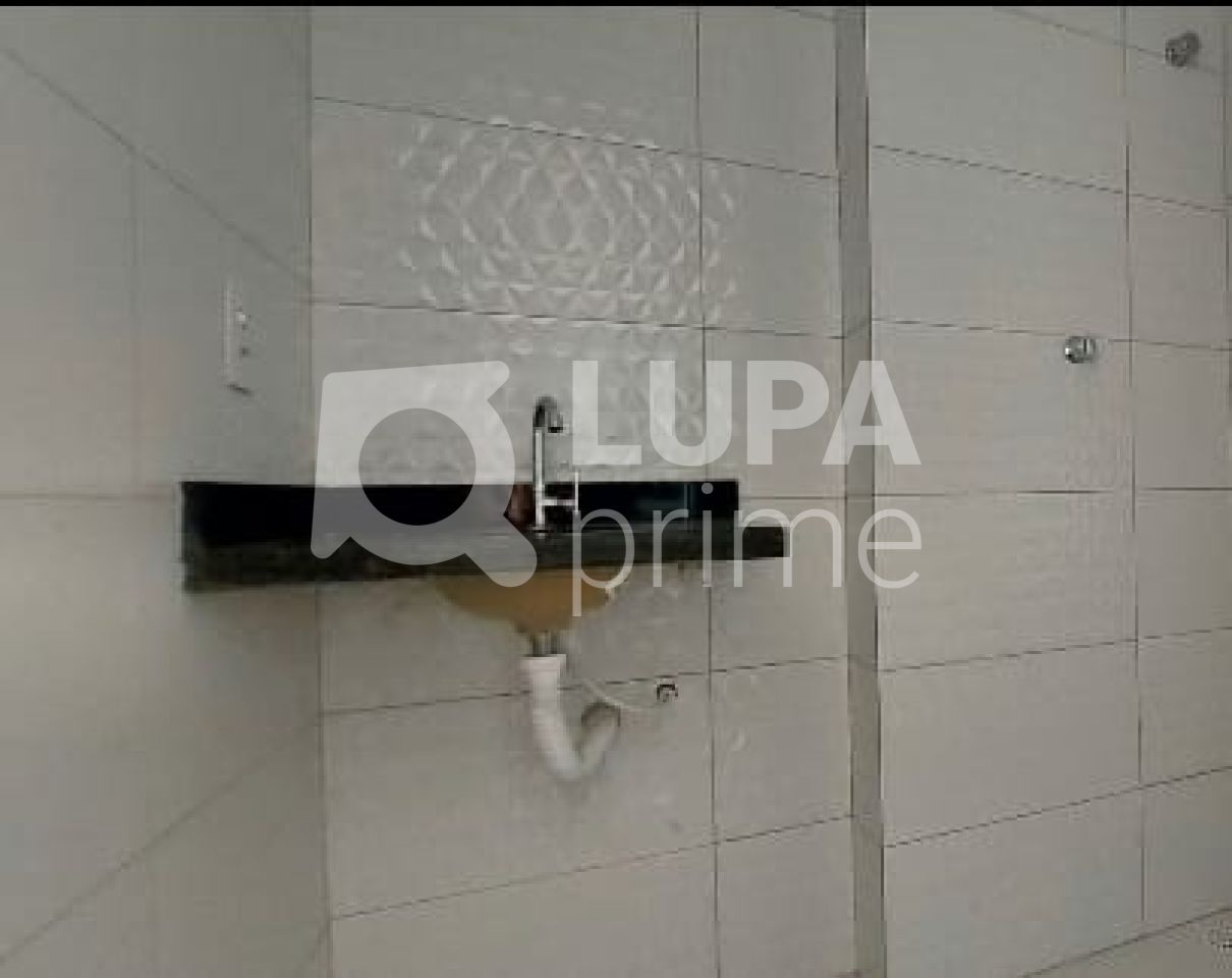 Apartamento à venda com 2 quartos, 39m² - Foto 13