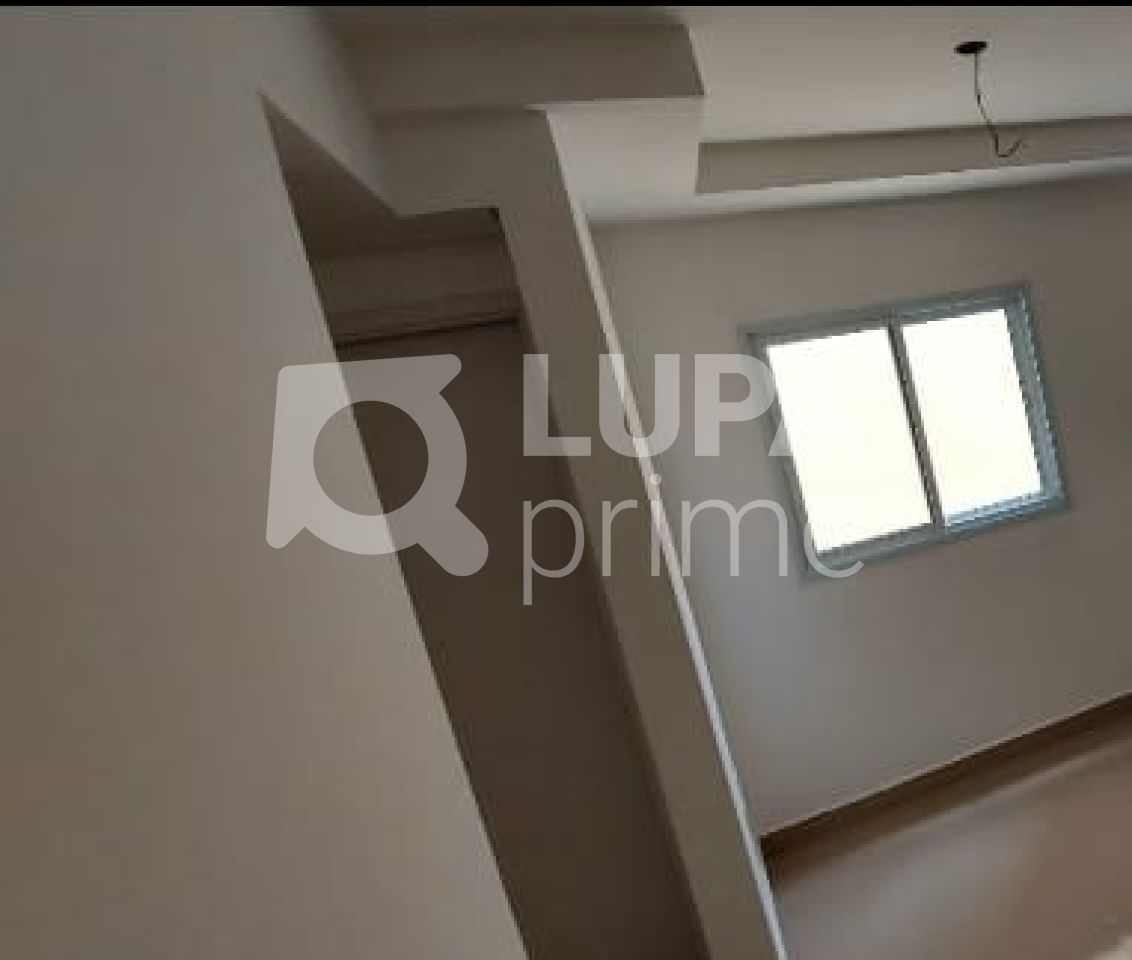 Apartamento à venda com 2 quartos, 39m² - Foto 14