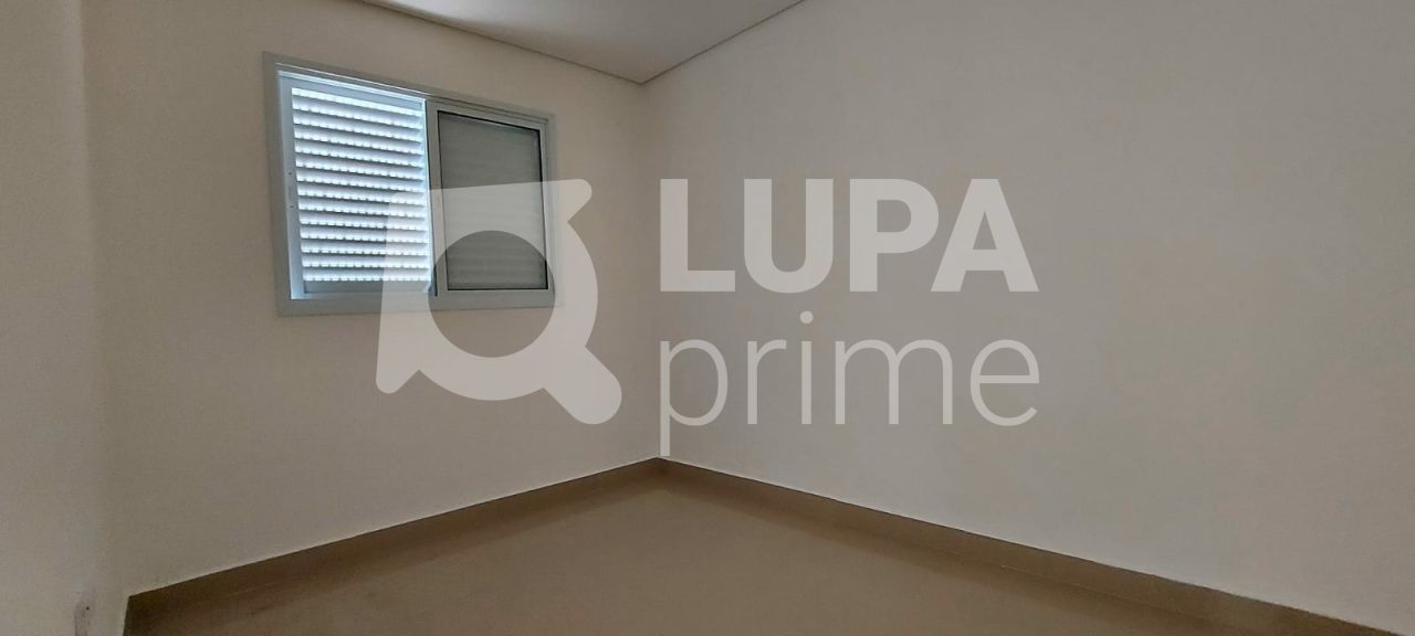 Apartamento à venda com 2 quartos, 39m² - Foto 15