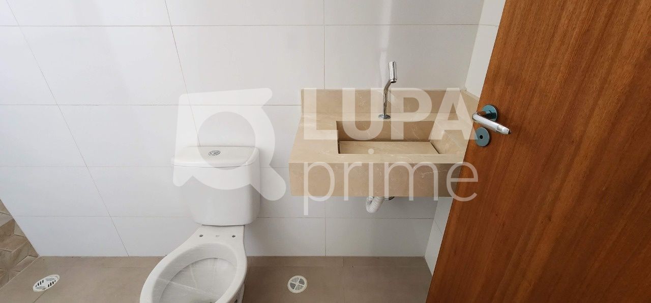 sobrado-venda-sao-paulo-vila-nivi-3dormitorios-3suites-4vagas-135m2-LS38150