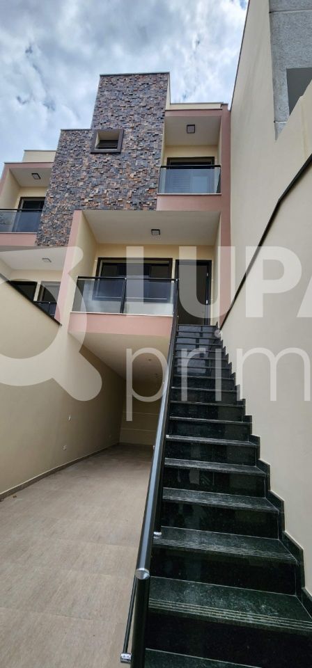 sobrado-venda-sao-paulo-vila-nivi-3dormitorios-3suites-3vagas-135m2-LS38151