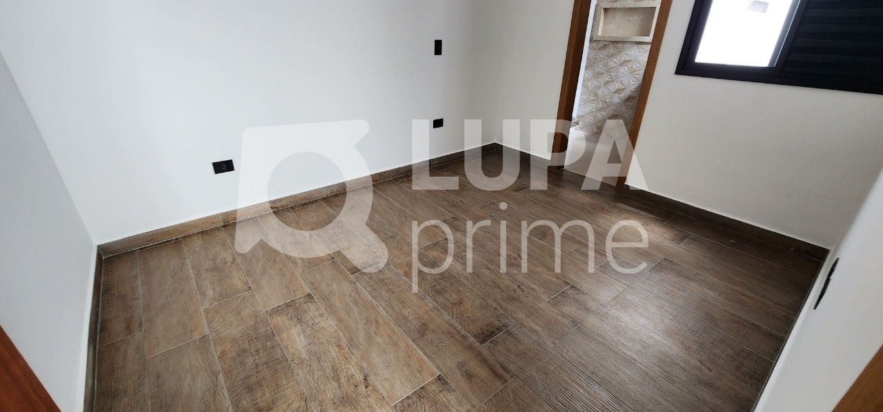 sobrado-venda-sao-paulo-vila-nivi-3dormitorios-1suite-2vagas-110m2-LS38152