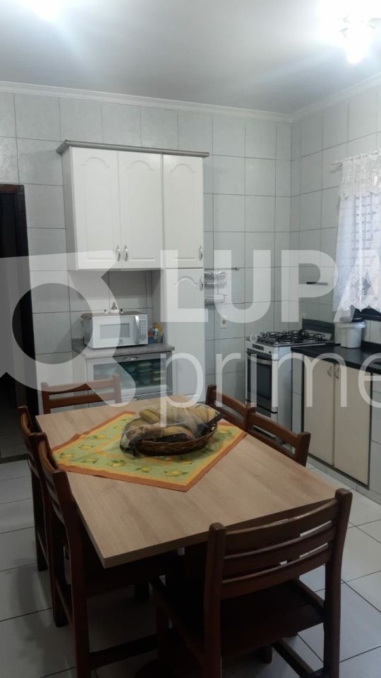 Casa, 3 quartos, 168 m² - Foto 9