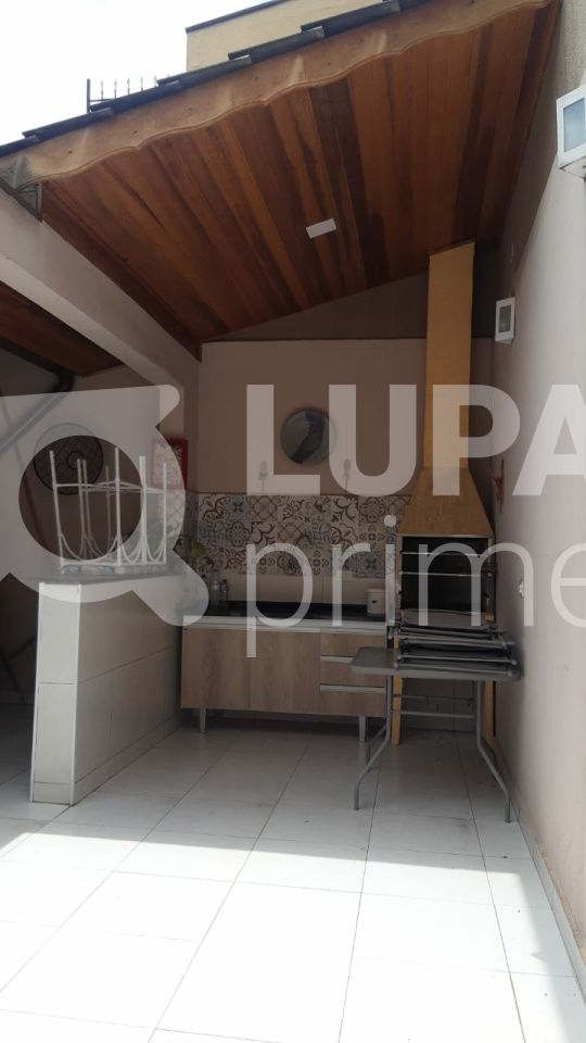 sobrado-venda-sao-paulo-bortolandia-4dormitorios-2suites-2vagas-327m2-LS38227