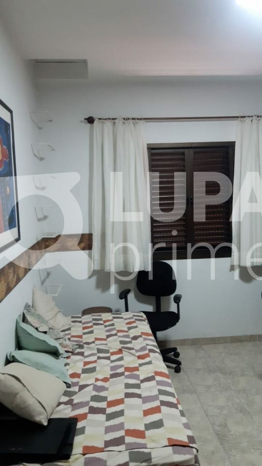 sobrado-venda-sao-paulo-bortolandia-4dormitorios-2suites-2vagas-327m2-LS38227