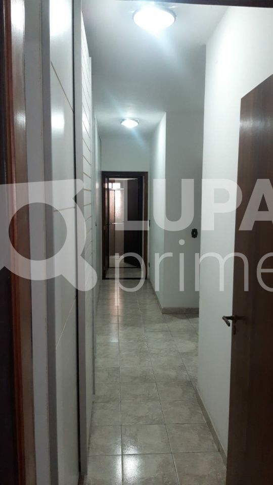 sobrado-venda-sao-paulo-bortolandia-4dormitorios-2suites-2vagas-327m2-LS38227