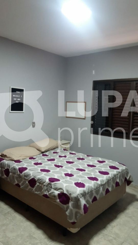 sobrado-venda-sao-paulo-bortolandia-4dormitorios-2suites-2vagas-327m2-LS38227