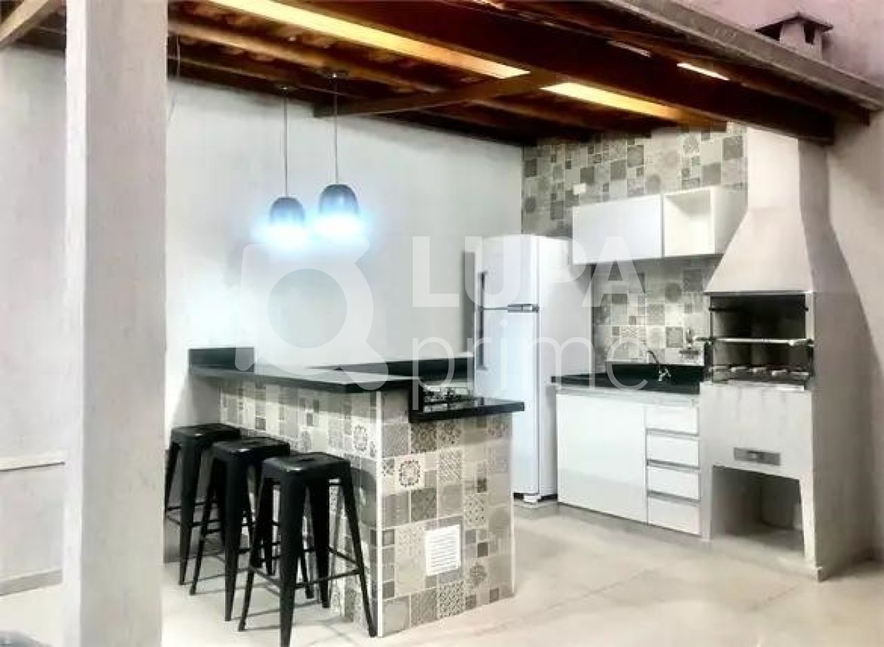 casa-terrea-venda-sao-paulo-vila-romero-3dormitorios-1suite-3vagas-180m2-LS38306