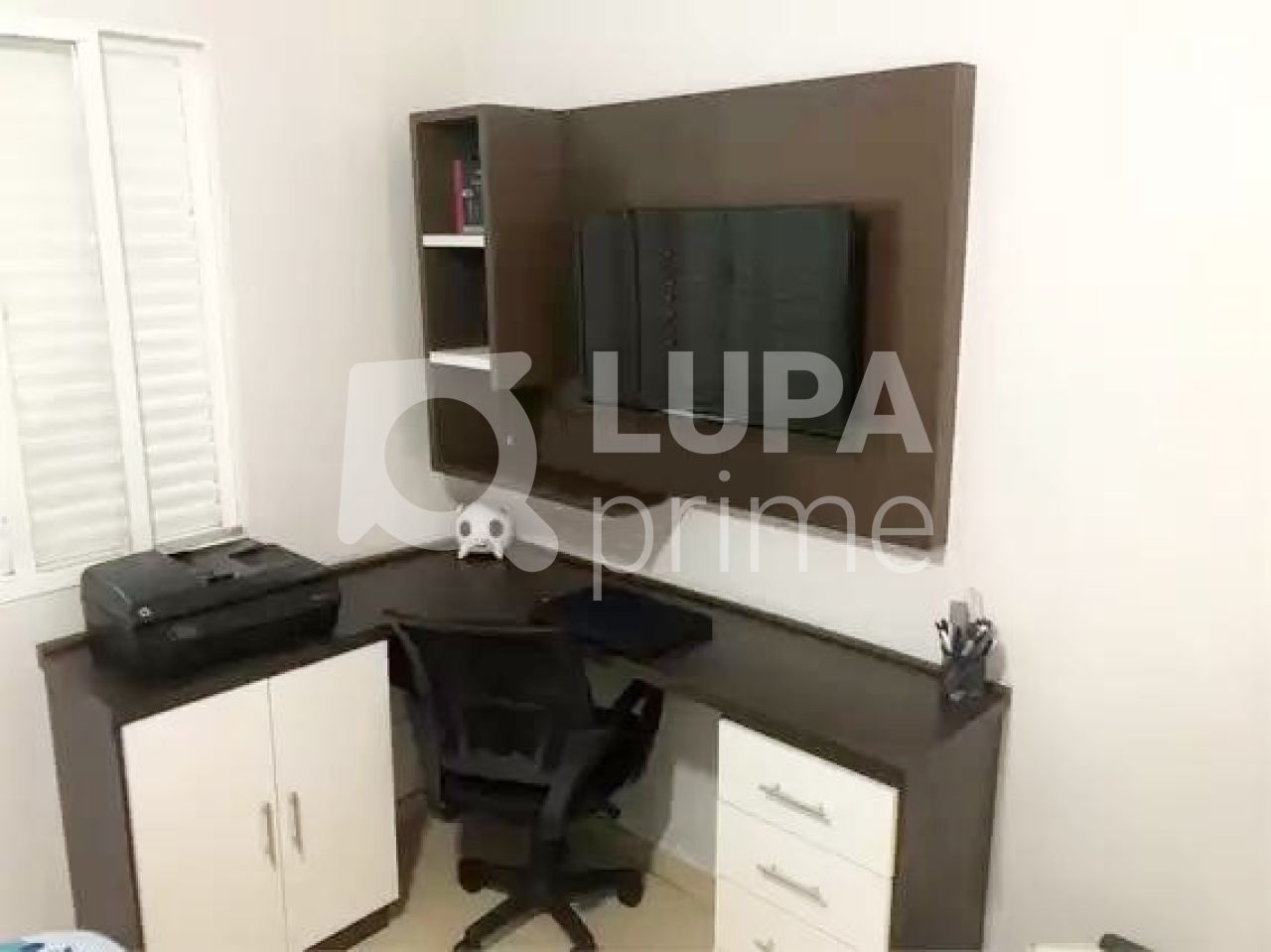 casa-terrea-venda-sao-paulo-vila-romero-3dormitorios-1suite-3vagas-180m2-LS38306