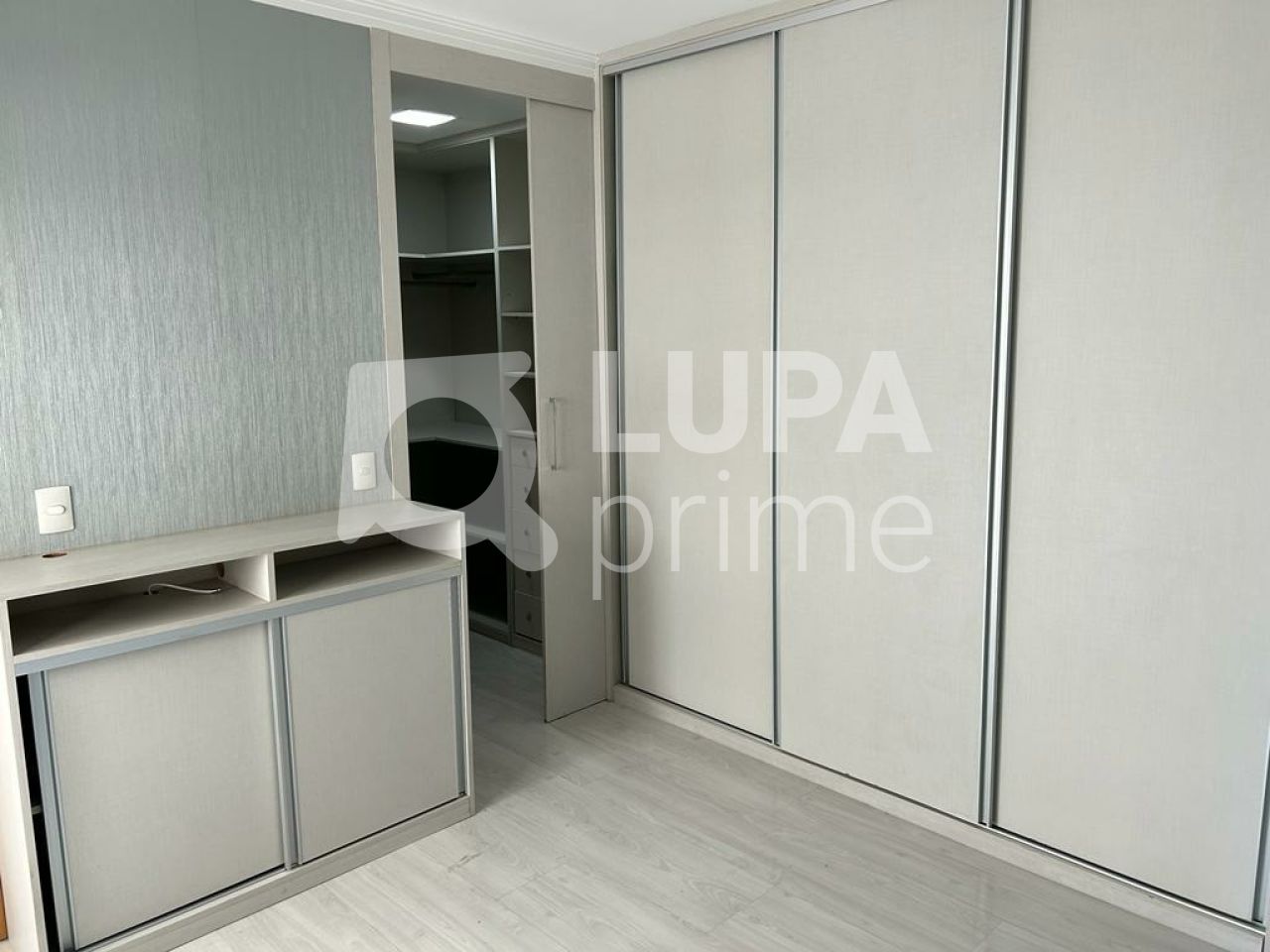 apartamento-venda-sao-paulo-santana-3dormitorios-1suite-3vagas-133m2-LS38317