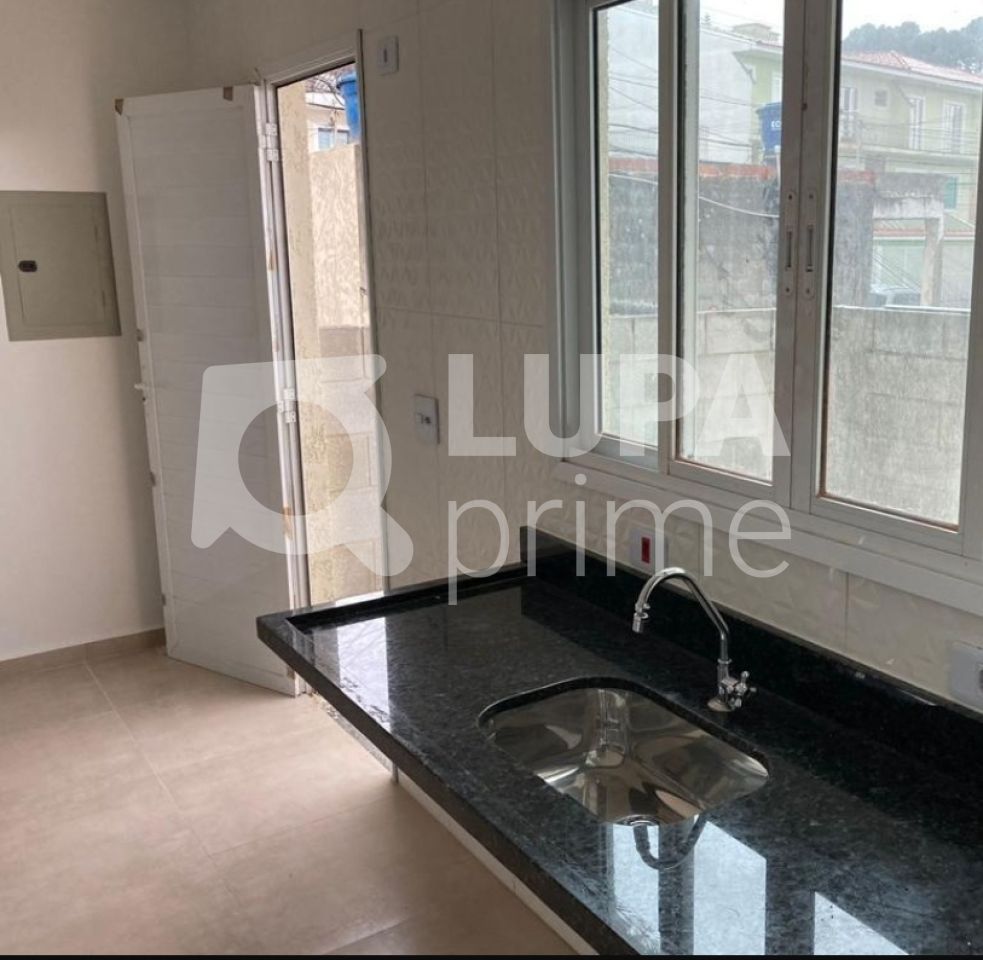 sobrado-venda-sao-paulo-vila-mazzei-2dormitorios-2suites-2vagas-85m2-LS38327