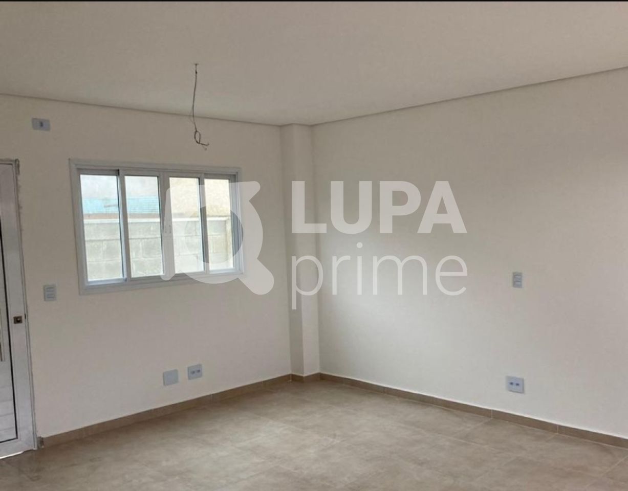 sobrado-venda-sao-paulo-vila-mazzei-2dormitorios-2suites-2vagas-85m2-LS38327