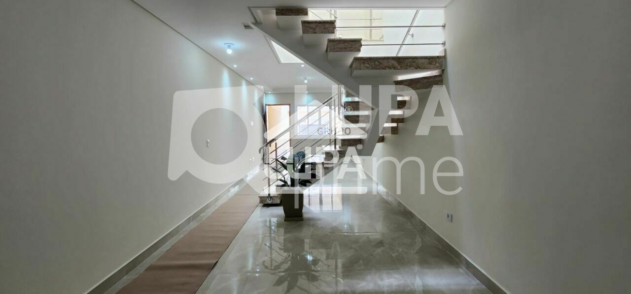 sobrado-venda-sao-paulo-parque-peruche-3dormitorios-3suites-2vagas-150m2-LS38351