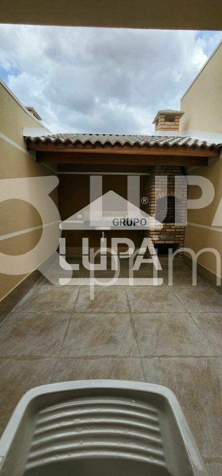 sobrado-venda-sao-paulo-parque-peruche-3dormitorios-3suites-2vagas-150m2-LS38351