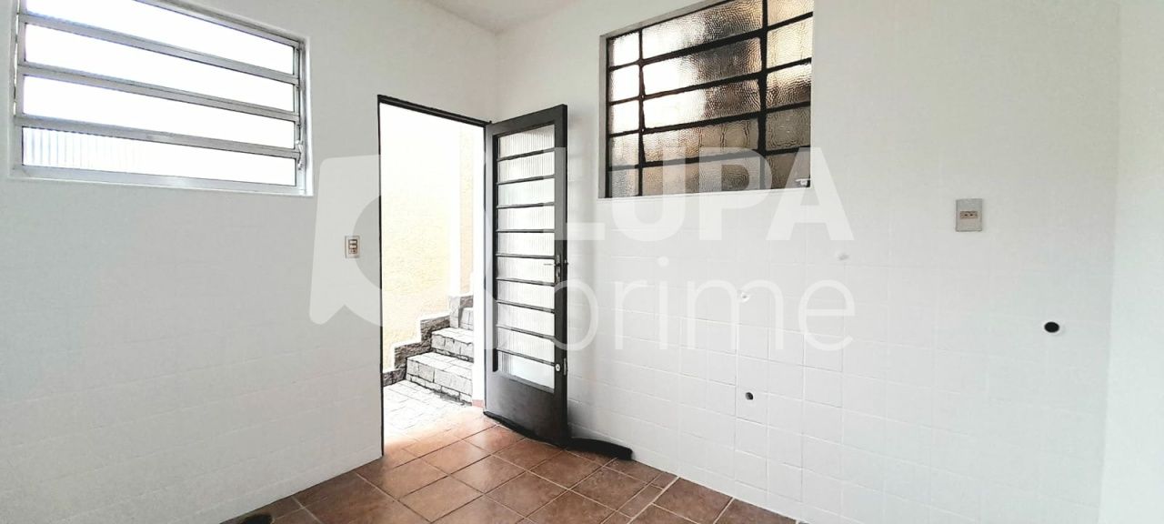 sobrado-venda-sao-paulo-vila-isolina-mazzei-3dormitorios-1suite-2vagas-135m2-LS38358