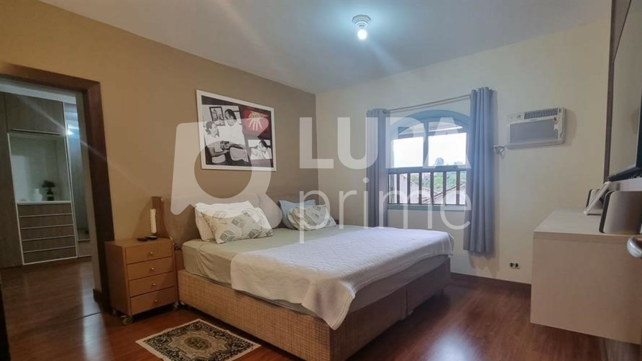 sobrado-venda-sao-paulo-jardim-das-rosas-zona-norte-3dormitorios-2suites-3vagas-400m2-LS38376