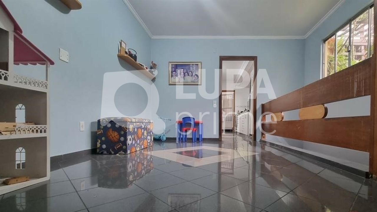 sobrado-venda-sao-paulo-jardim-das-rosas-zona-norte-3dormitorios-2suites-3vagas-400m2-LS38376