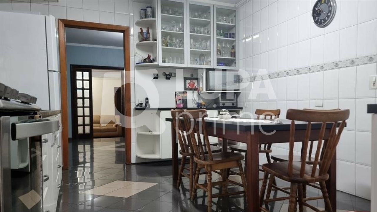 sobrado-venda-sao-paulo-jardim-das-rosas-zona-norte-3dormitorios-2suites-3vagas-400m2-LS38376