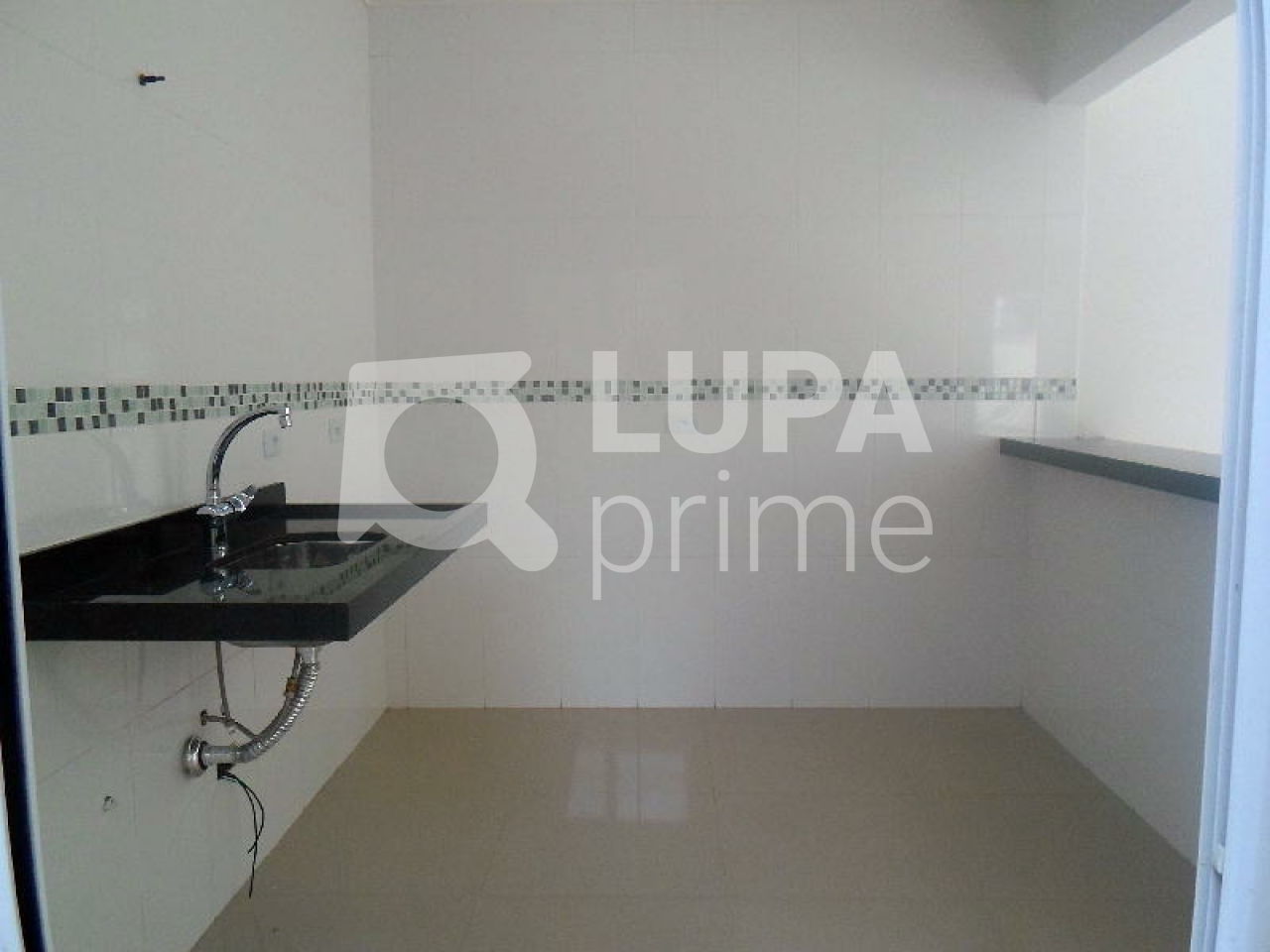 sobrado-venda-sao-paulo-vila-pita-2dormitorios-2suites-2vagas-73m2-LS38388