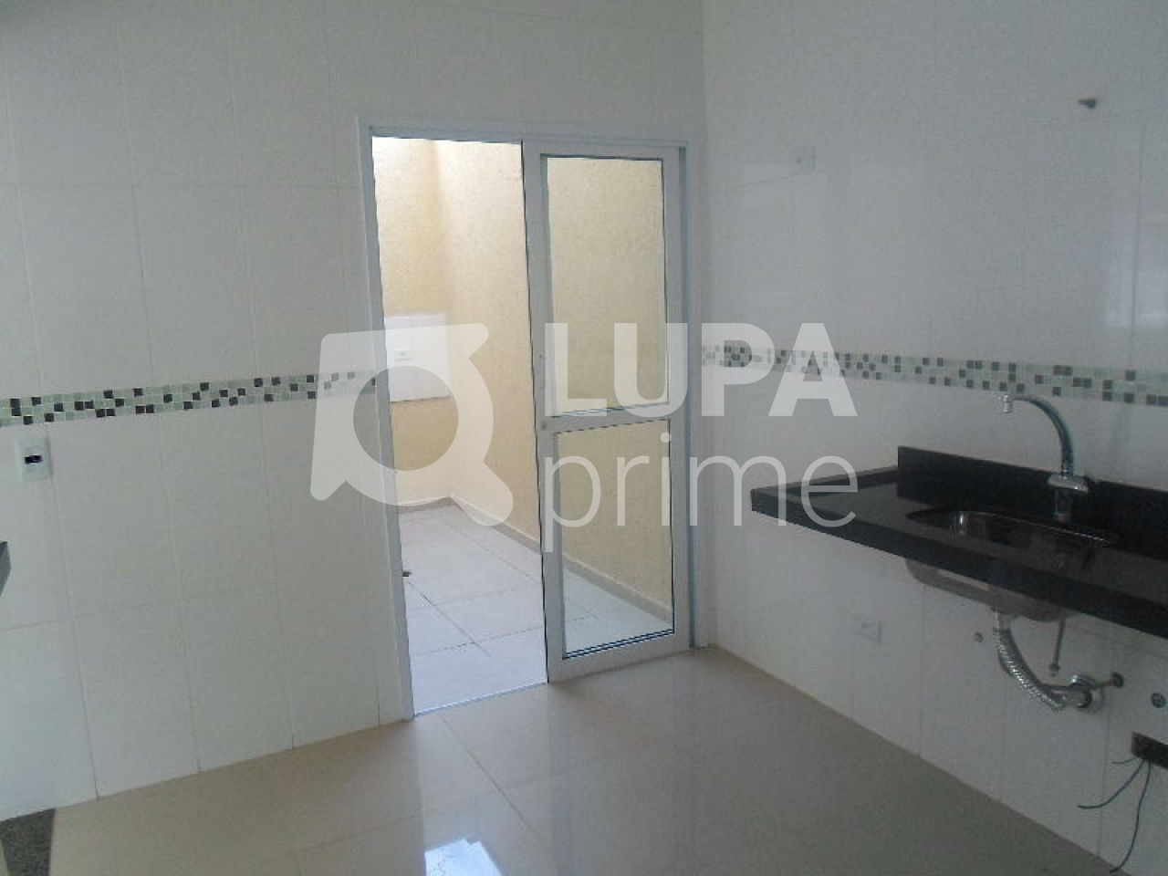 sobrado-venda-sao-paulo-vila-pita-2dormitorios-2suites-2vagas-73m2-LS38388