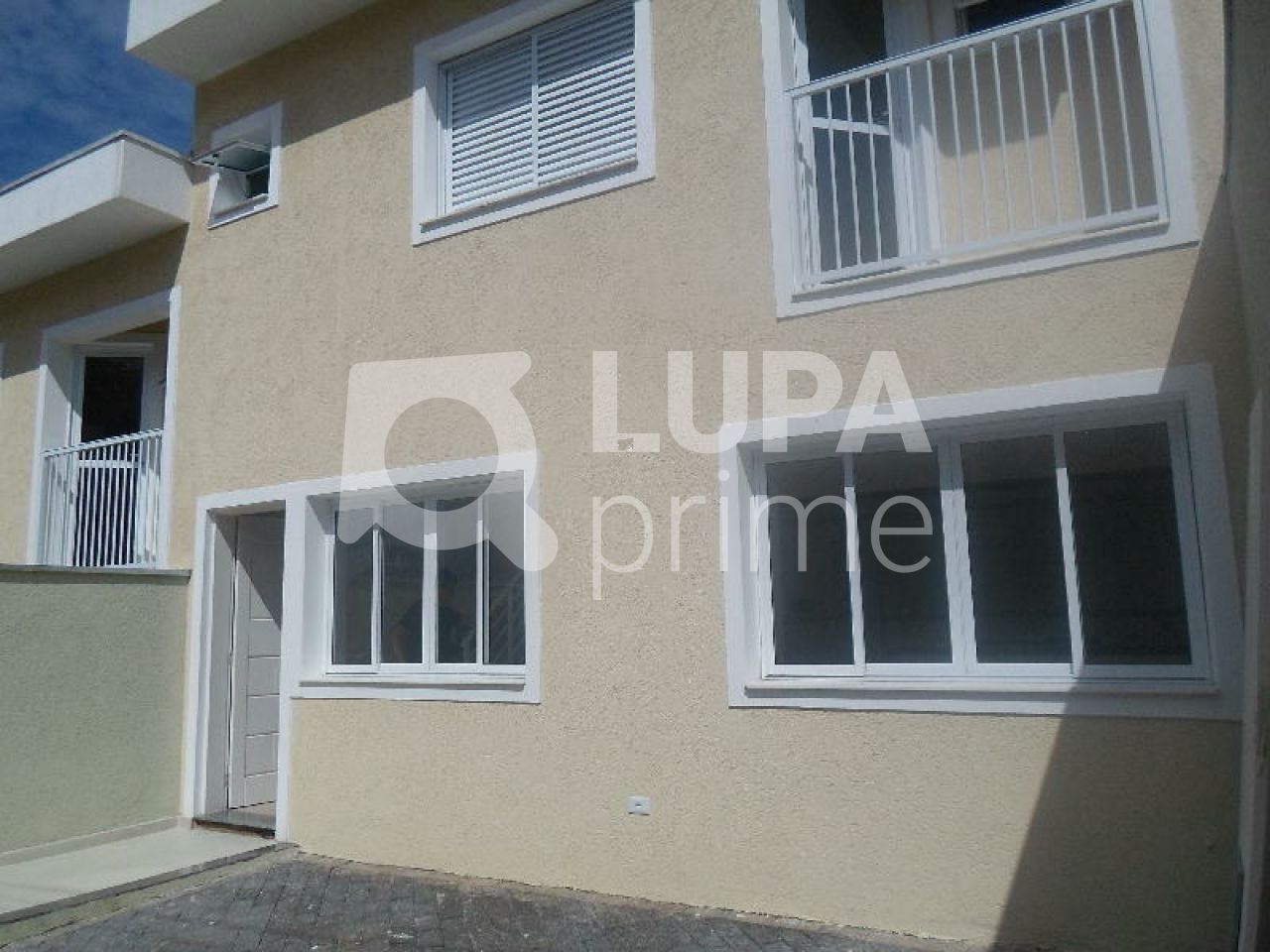 sobrado-venda-sao-paulo-vila-pita-2dormitorios-2suites-2vagas-73m2-LS38388