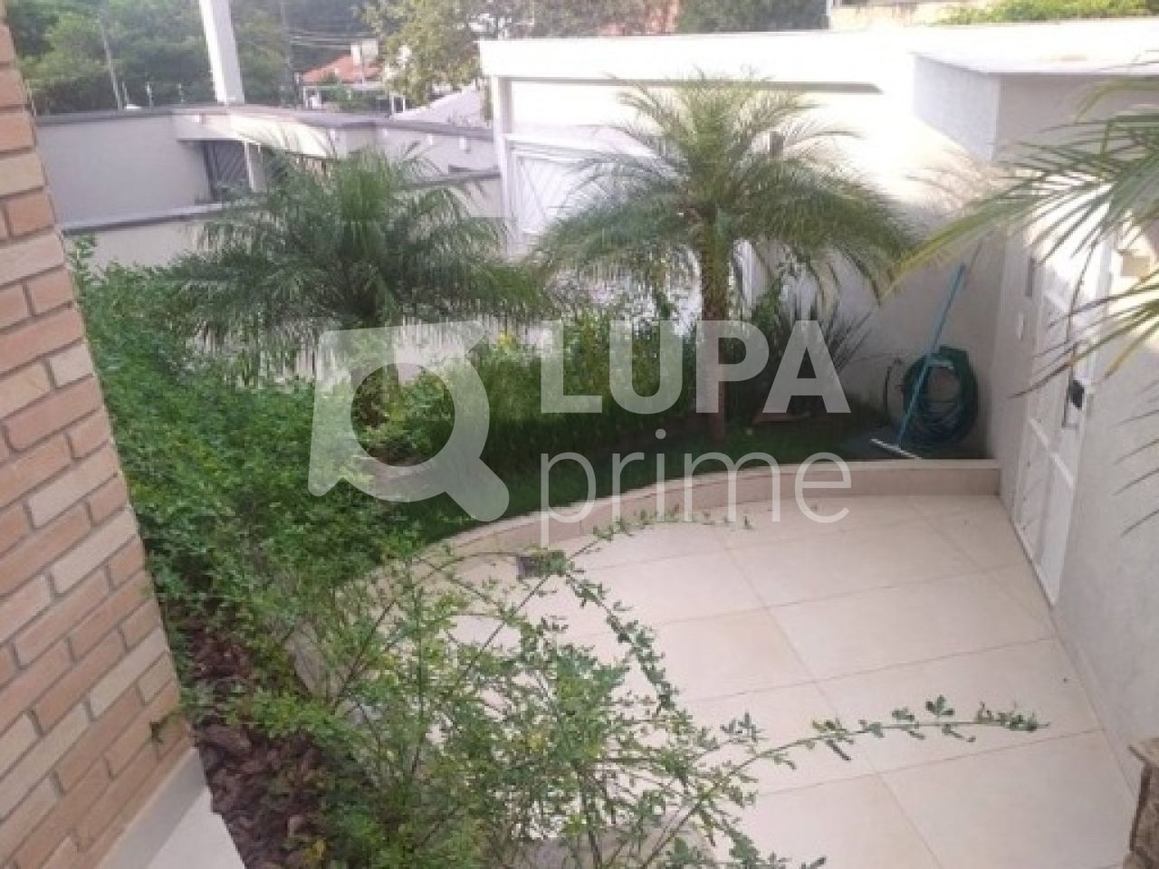 sobrado-venda-sao-paulo-barro-branco-4dormitorios-4suites-10vagas-550m2-LS38396