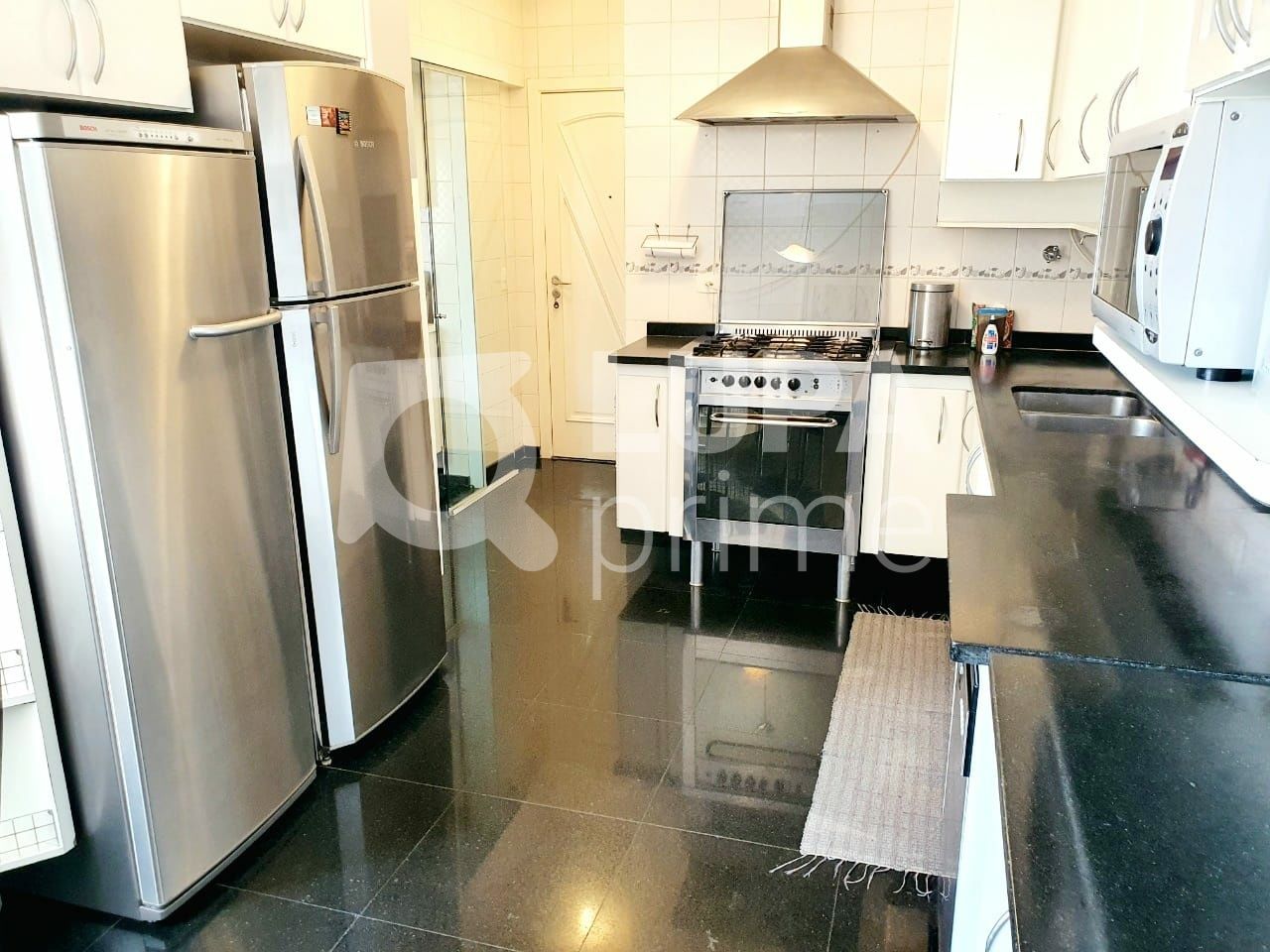 apartamento-venda-sao-paulo-agua-fria-3dormitorios-2suites-4vagas-282m2-LS38532