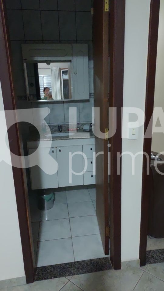 sobrado-venda-sao-paulo-vila-constanca-3dormitorios-1suite-2vagas-276m2-LS38539