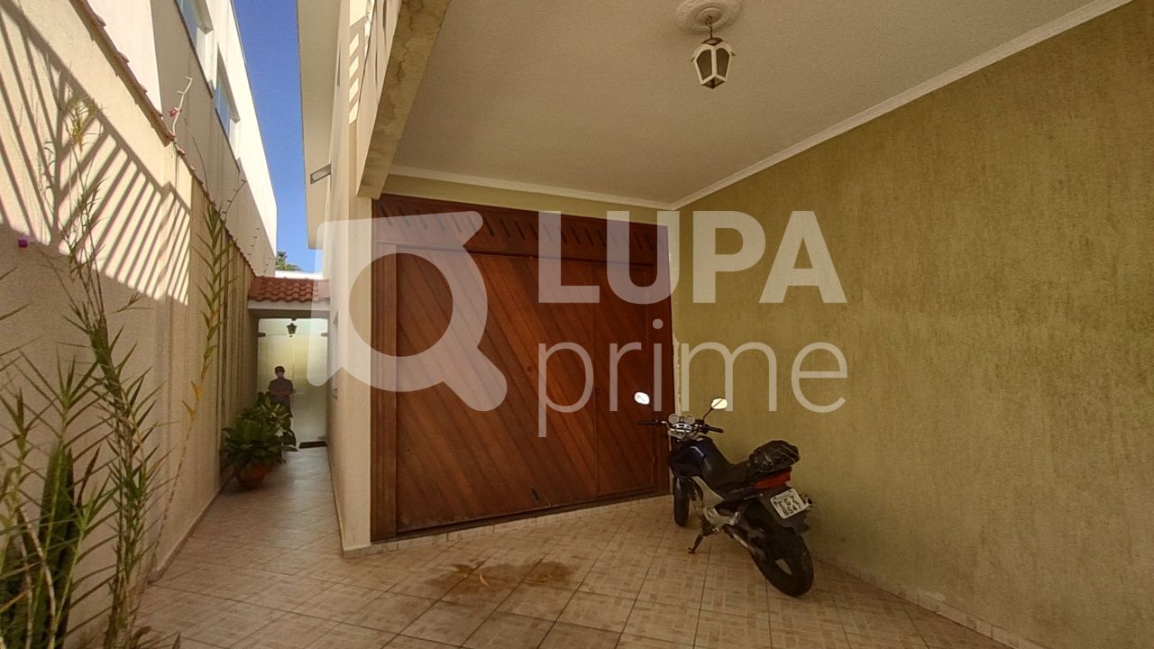 sobrado-venda-sao-paulo-vila-constanca-3dormitorios-1suite-2vagas-276m2-LS38539