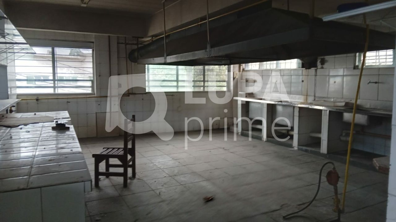Prédio Inteiro à venda, 522m² - Foto 11