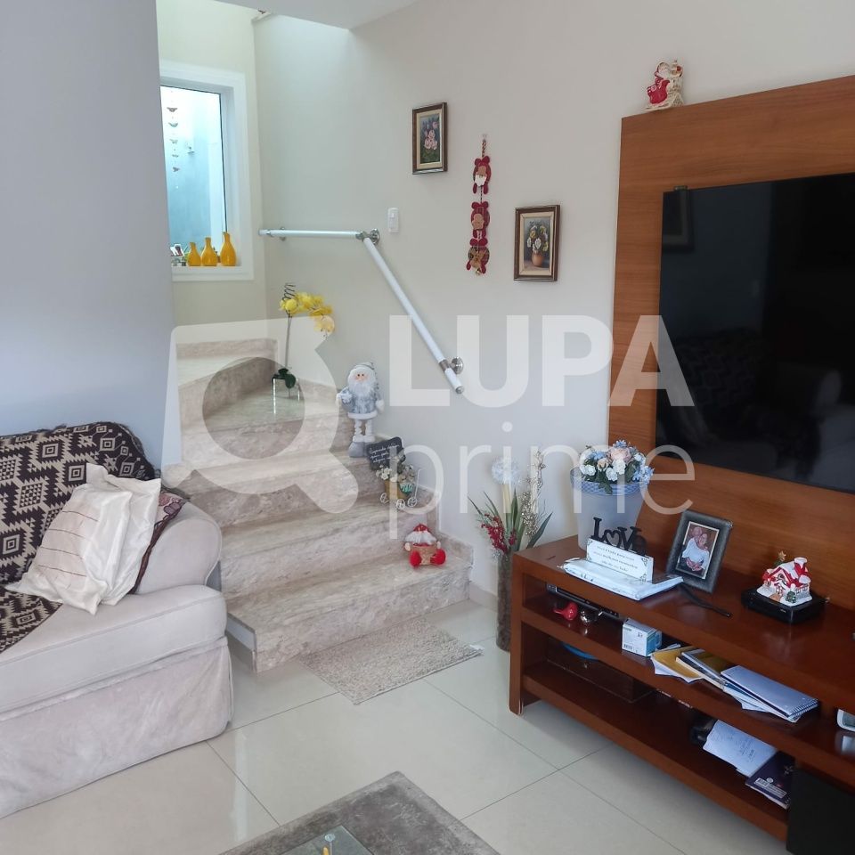 casa-assobradada-venda-sao-paulo-tremembe-3dormitorios-2suites-2vagas-210m2-LS38576