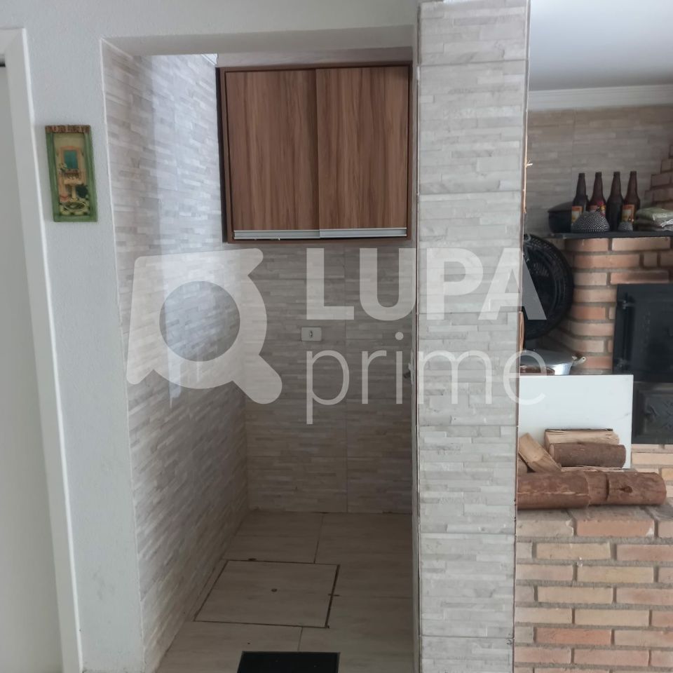 casa-assobradada-venda-sao-paulo-tremembe-3dormitorios-2suites-2vagas-210m2-LS38576