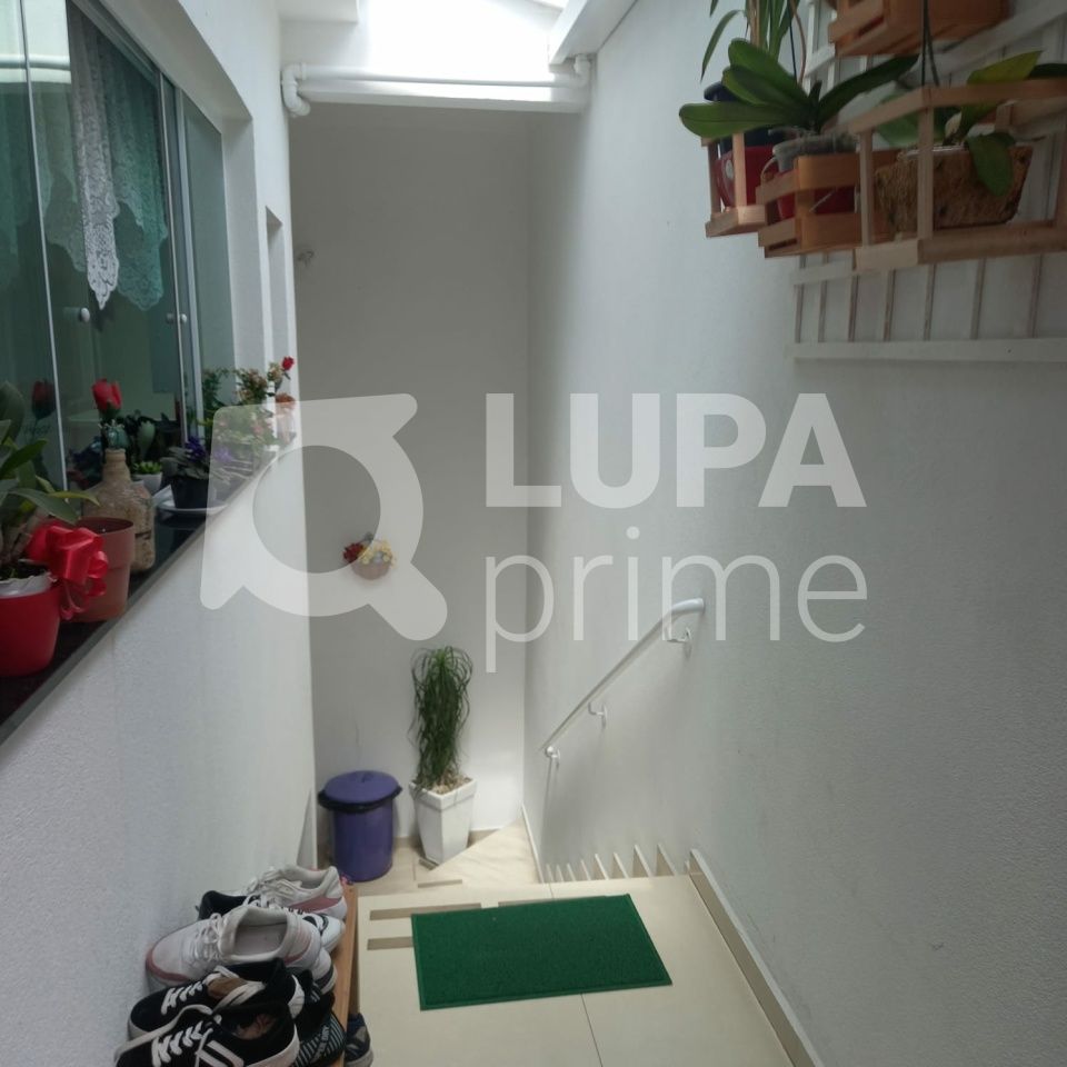 casa-assobradada-venda-sao-paulo-tremembe-3dormitorios-2suites-2vagas-210m2-LS38576