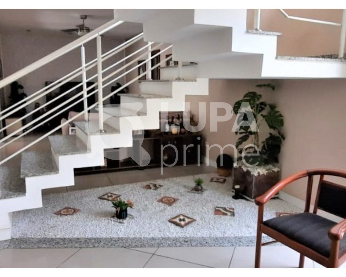 casa-terrea-venda-sao-paulo-agua-fria-5dormitorios-4suites-3vagas-400m2-LS38616