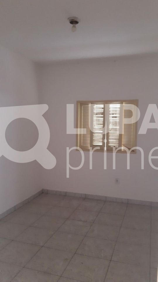 casa-terrea-venda-sao-paulo-vila-mazzei-2dormitorios-2vagas-250m2-LS38629