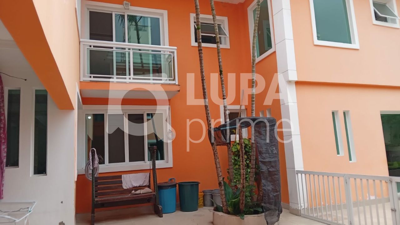casa-assobradada-venda-sao-paulo-santa-teresinha-4dormitorios-4suites-10vagas-514m2-LS38651