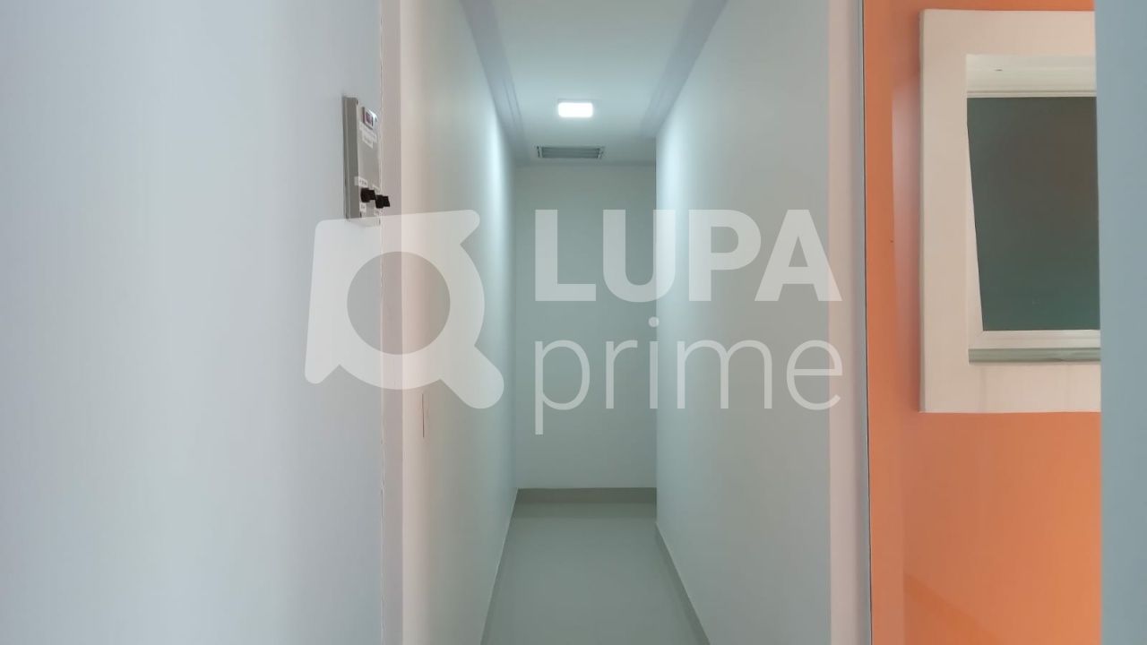 casa-assobradada-venda-sao-paulo-santa-teresinha-4dormitorios-4suites-10vagas-514m2-LS38651