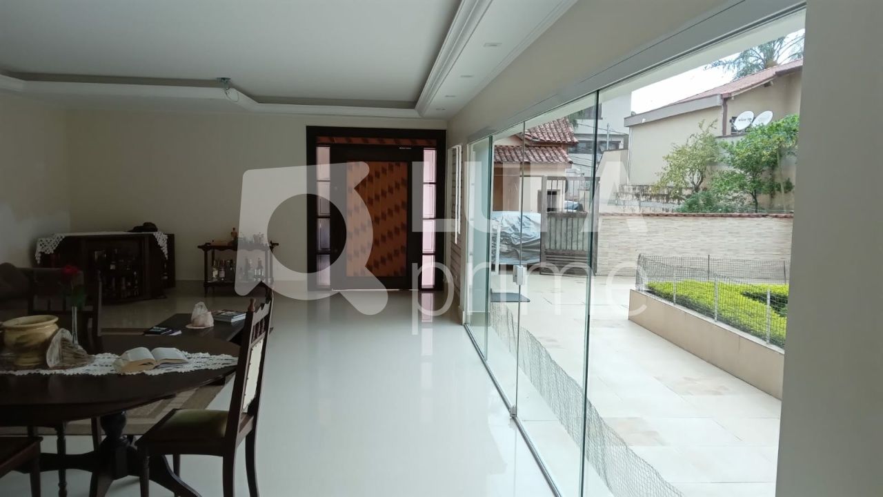 casa-assobradada-venda-sao-paulo-santa-teresinha-4dormitorios-4suites-10vagas-514m2-LS38651