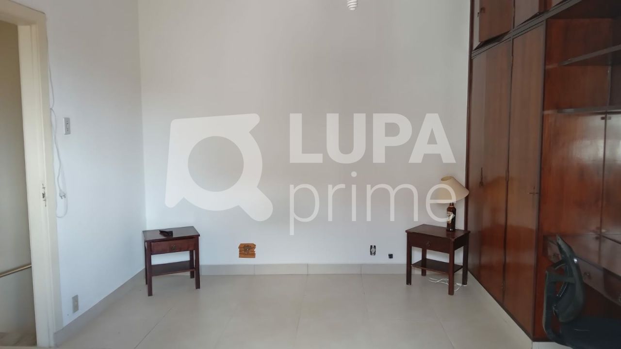 sobrado-venda-sao-paulo-parada-inglesa-3dormitorios-1suite-5vagas-225m2-LS38746