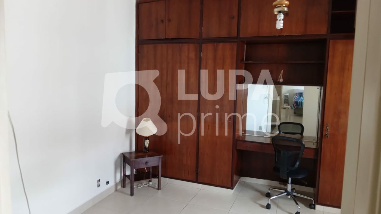 sobrado-venda-sao-paulo-parada-inglesa-3dormitorios-1suite-5vagas-225m2-LS38746