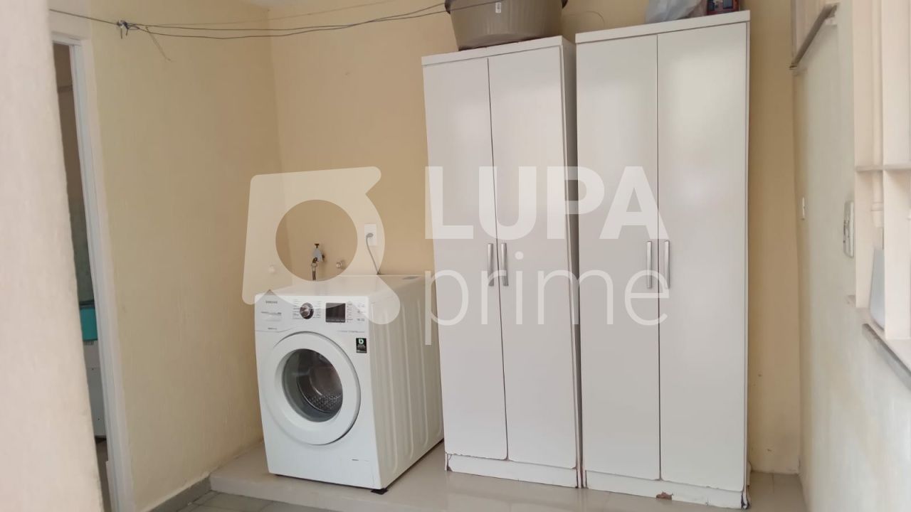 sobrado-venda-sao-paulo-parada-inglesa-3dormitorios-1suite-5vagas-225m2-LS38746