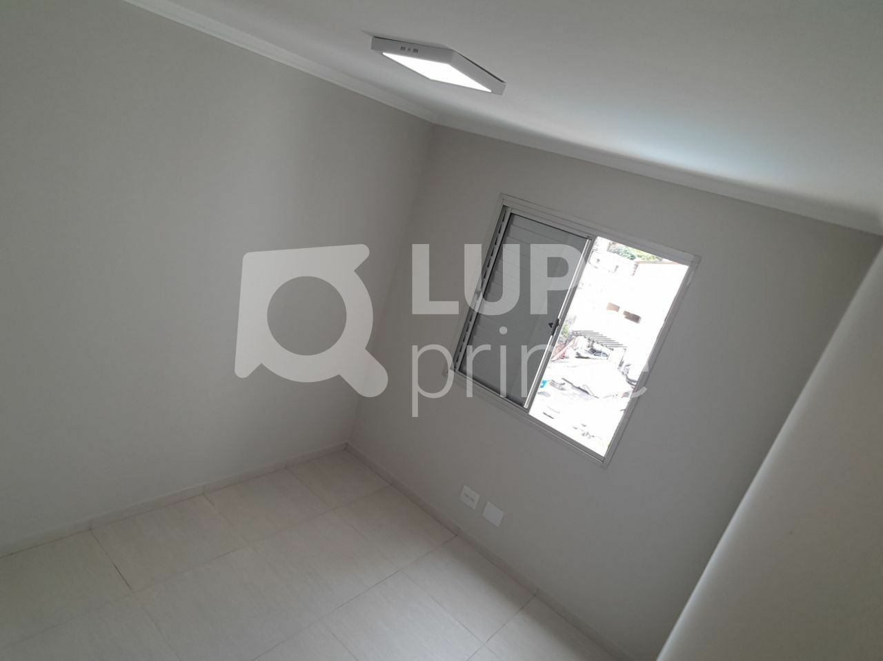 Apartamento à venda com 2 quartos, 56m² - Foto 14