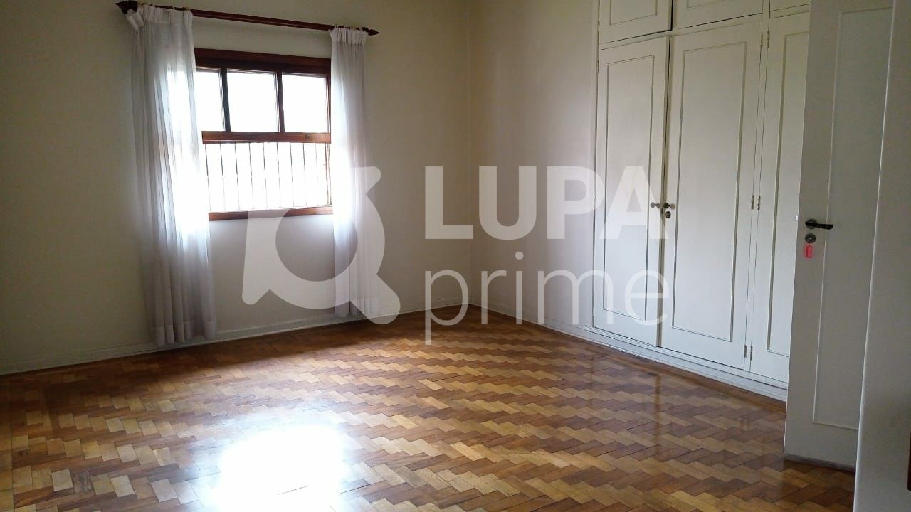 sobrado-venda-sao-paulo-tucuruvi-3dormitorios-1suite-9vagas-1200m2-LS38792