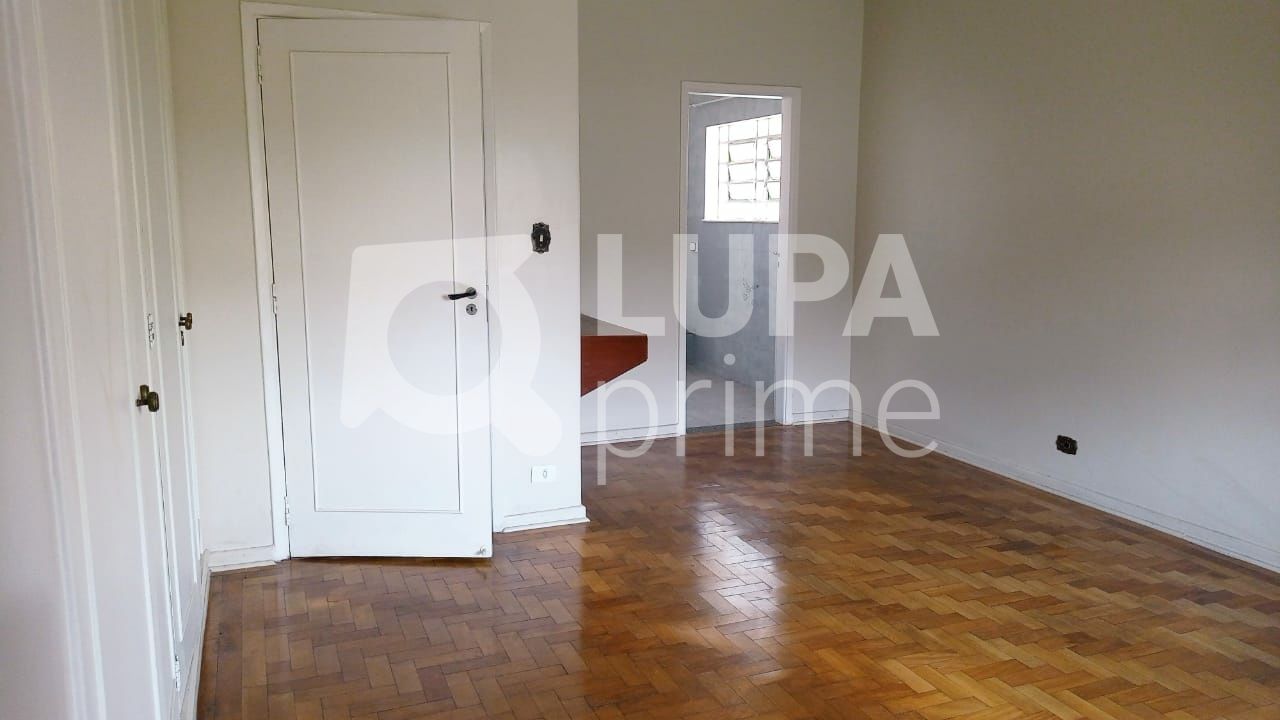 sobrado-venda-sao-paulo-tucuruvi-3dormitorios-1suite-9vagas-1200m2-LS38792